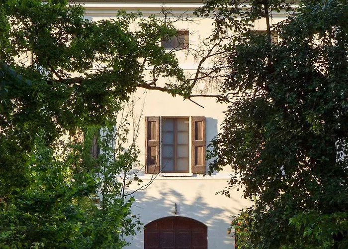 Corte Mainolda Agroturismo *